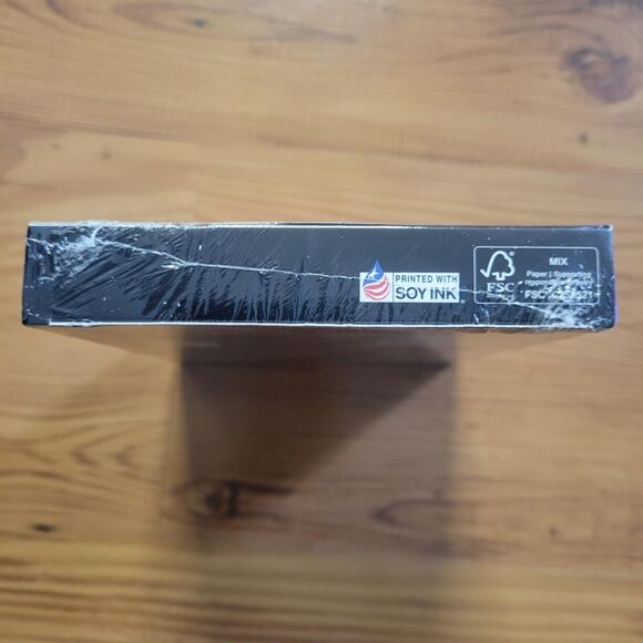 NewJeans OMG 1st Single Album Message Card Danielle Version - Picture 5 of 6